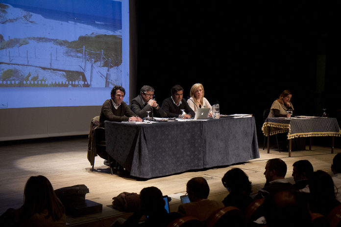 Assembleia Municipal de Óbidos - Casa da Música - Arquivo MO